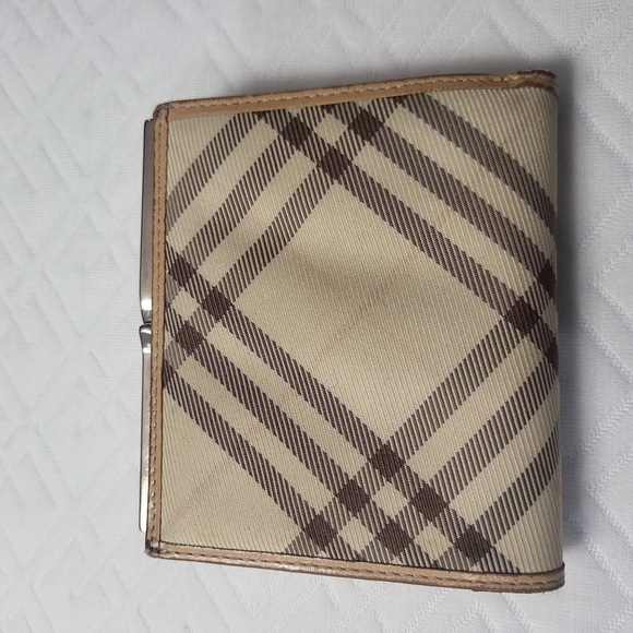 Burberry Beige and Brown Check Wallet - Picture 2 of 9
